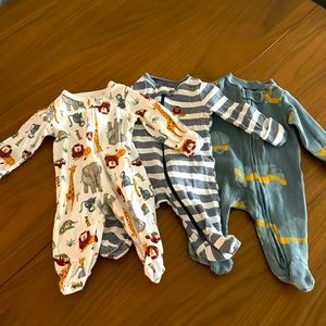 Carter’s Newborn Outfits